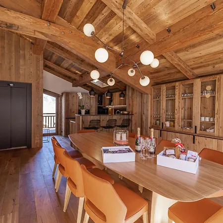 Sublime Avec Sauna Et Animaux Admis A *