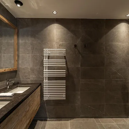 Шале De Luxe Avec Piscine Et Sauna, Proche Des Pistes A - Fr-1-568-33 *